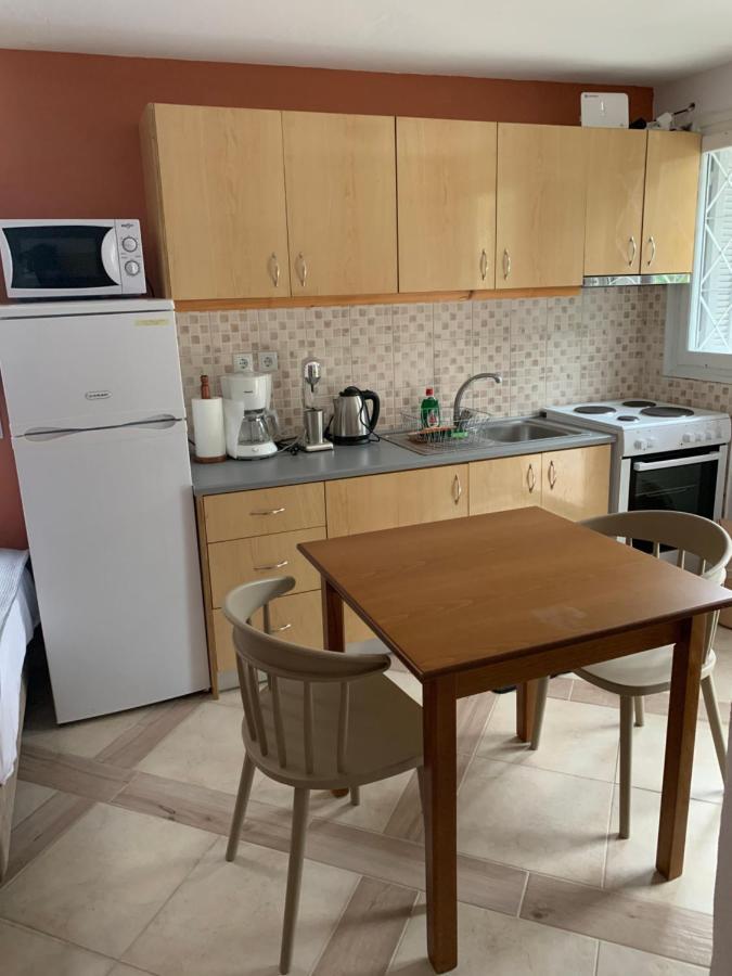 Zacharos Elegant Studio Leonídio Kültér fotó